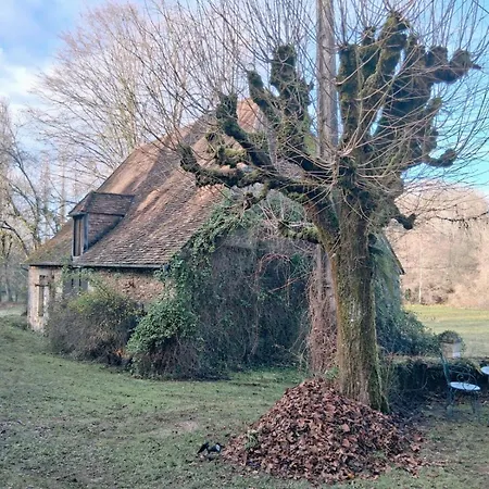 Holiday home Demeure Perigourdine, Prairies Et Acces Riviere Cherveix-Cubas