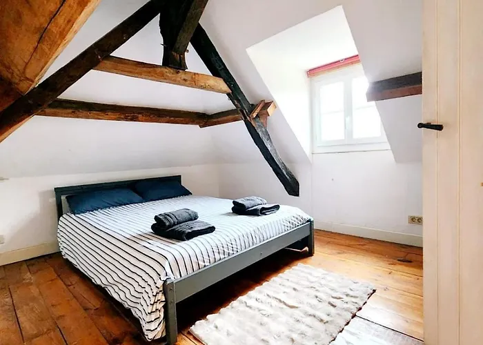 Demeure Perigourdine, Prairies Et Acces Riviere