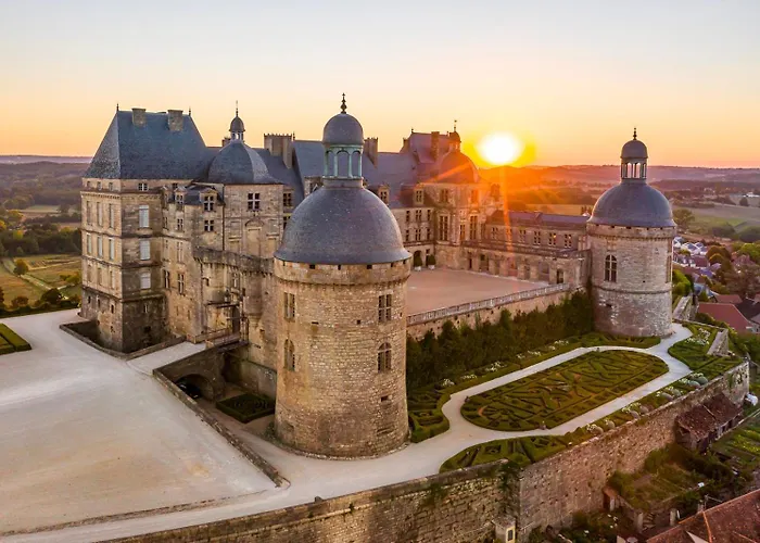 Casa de Férias Demeure Perigourdine, Prairies Et Acces Riviere *